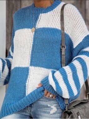 &merci Blue and White Checkered Knit Sweater Size L